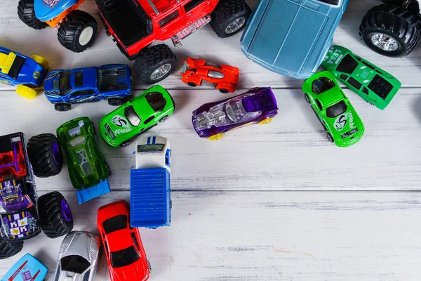 Multe mașini mici de jucărie — Fotografie, imagine de stoc