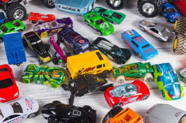 Vinnitsa, Ukrayna - 15 Ocak 2017: Birçok küçük oyuncak carsl