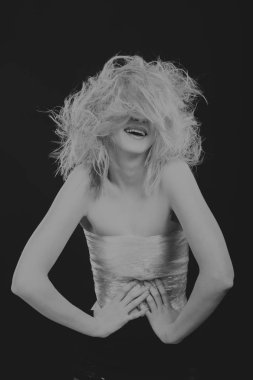 Yaratıcı makyaj ve saç