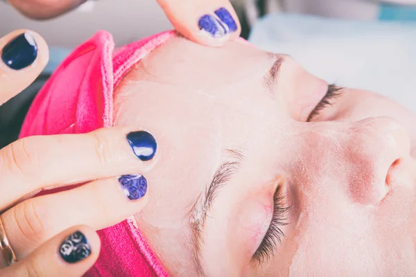 Procedimientos cosméticos en el spa . —  Fotos de Stock