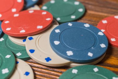 Kartlar poker fişleri, kart oyunu