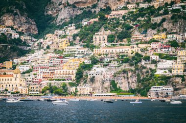Positano, İtalya - 18 Haziran 2015:Positano sahil