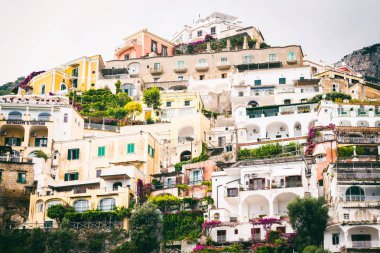 Positano, İtalya - 18 Haziran 2015:Positano sahil