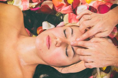 Kozmetik. Spa yordamı kıza.