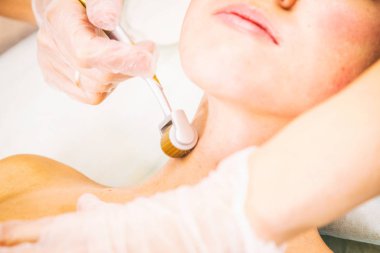 Kozmetik. Spa yordamı kıza.