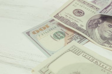 Yüz dolarlık banknotların arka planı