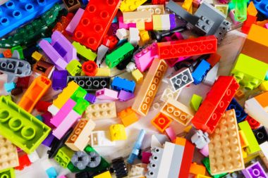 Vinnitsa, Ukrayna - 15 Ocak 2017: Lego blokları - plastik eksilerini.