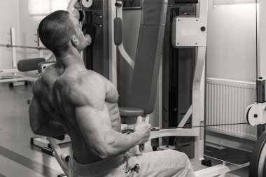 adam fitness kulübü