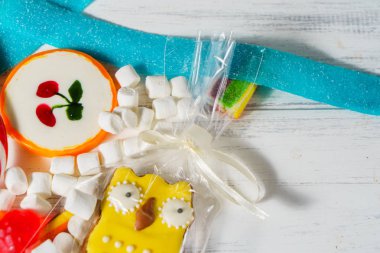 Bir sürü renkli Şeker