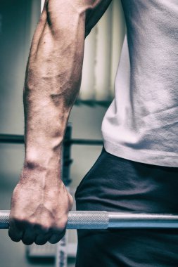 güçlü atletik el. Kilo kaybı ve fitness.
