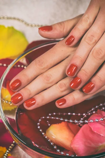 Manicure in de spa salon — Stockfoto