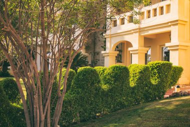 Güzel Bahçe, bir dönüm noktası güzel şehir.