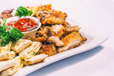 Soğuk kesim. Lezzetli yemekler.