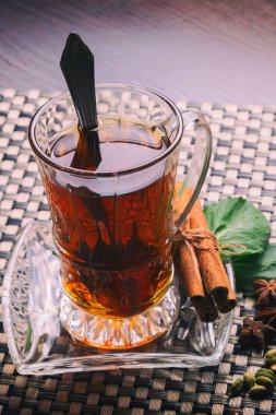 Bir fincan çay tablet