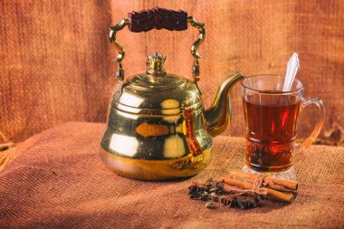 Çay töreni Arapça