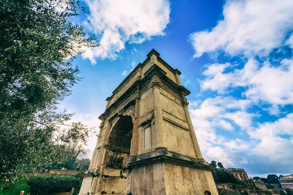 Roma Forumu, bir dönüm noktası güzel şehir.