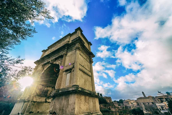 Roma Forumu, bir dönüm noktası güzel şehir.