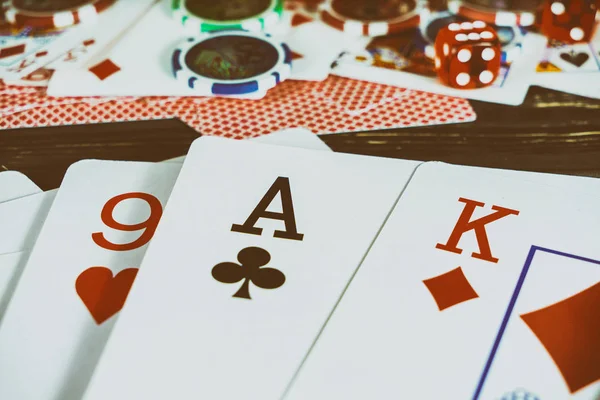 Foto's op het thema van speelkaarten en poker — Stockfoto