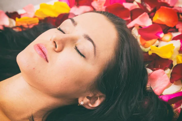 Yüz için kozmetik prosedürler