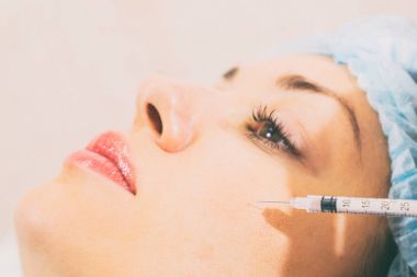 Yüz için kozmetik prosedürler