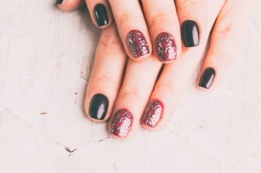 Güzel kadın manikür, spa Salonu.