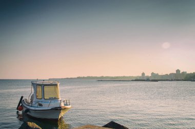 Güzel deniz manzaraları, doğanın güzelliği.