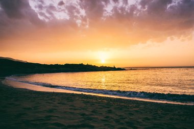 Gün batımında deniz