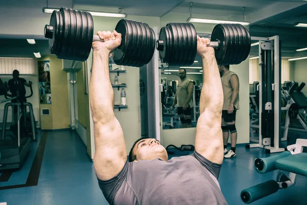 Training in the gym — стоковое фото