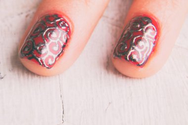 Güzel kadın manikür Spa'da.