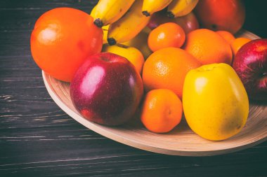 Meyve bir tabak çanak.