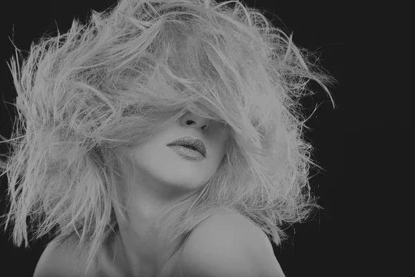 Zarif sarışın. Güzellik fotoğraf