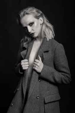 Yaratıcı makyaj ve saç