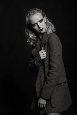 Yaratıcı makyaj ve saç