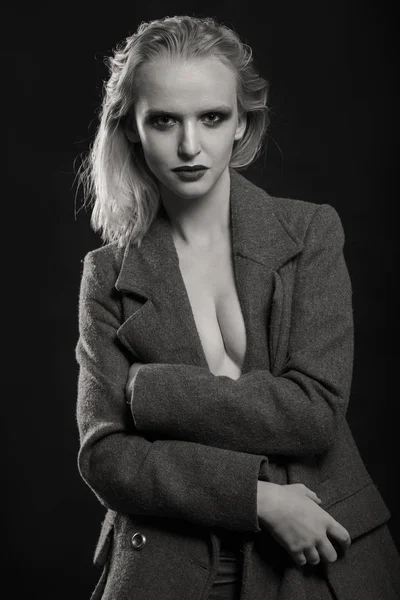 Yaratıcı makyaj ve saç