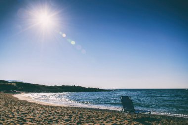 Deniz, kum ve taşları