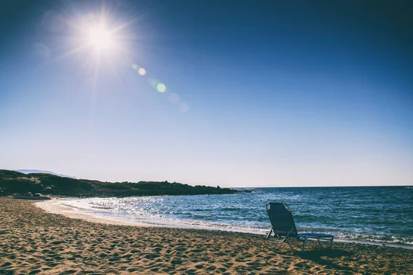 Deniz, kum ve taşları