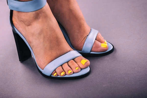 kaplıcada pedikür.