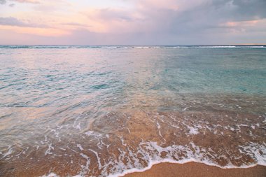 Kötü havada güzel deniz