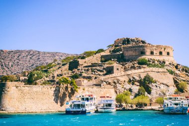 Güzel deniz manzaraları, doğanın güzelliği.