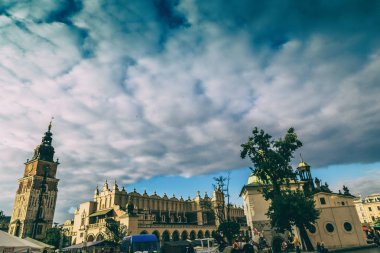 Krakow, Polonya - 15 Eylül 2016: Krakow güzel sokaklarında