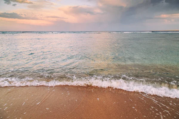 Kötü havada güzel deniz
