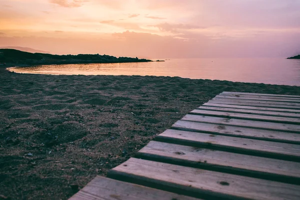 Gün batımında deniz