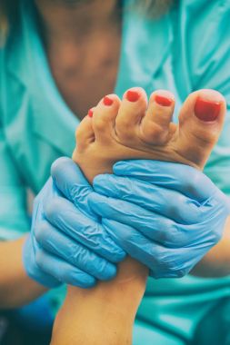 Pedikür yordamı Spa'da.