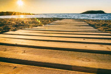 Gün batımında deniz