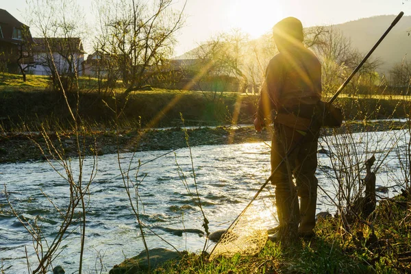 Rybaření na řece — Stock fotografie