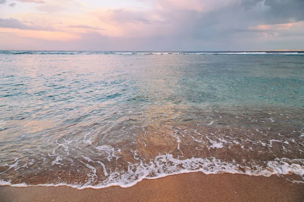 Kötü havada güzel deniz