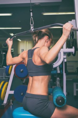 güzel genç atletik kız