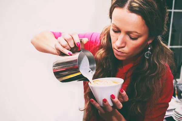 Making coffee — Stock Photo, Image