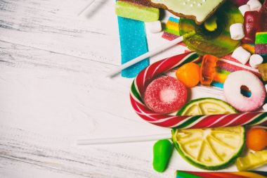 bir sürü farklı şekerler