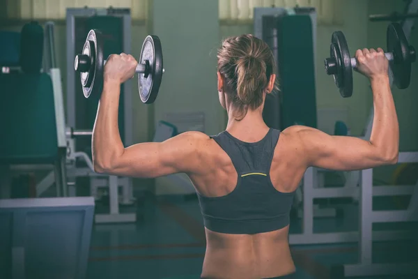 Atleta professionista di fitness — Foto Stock